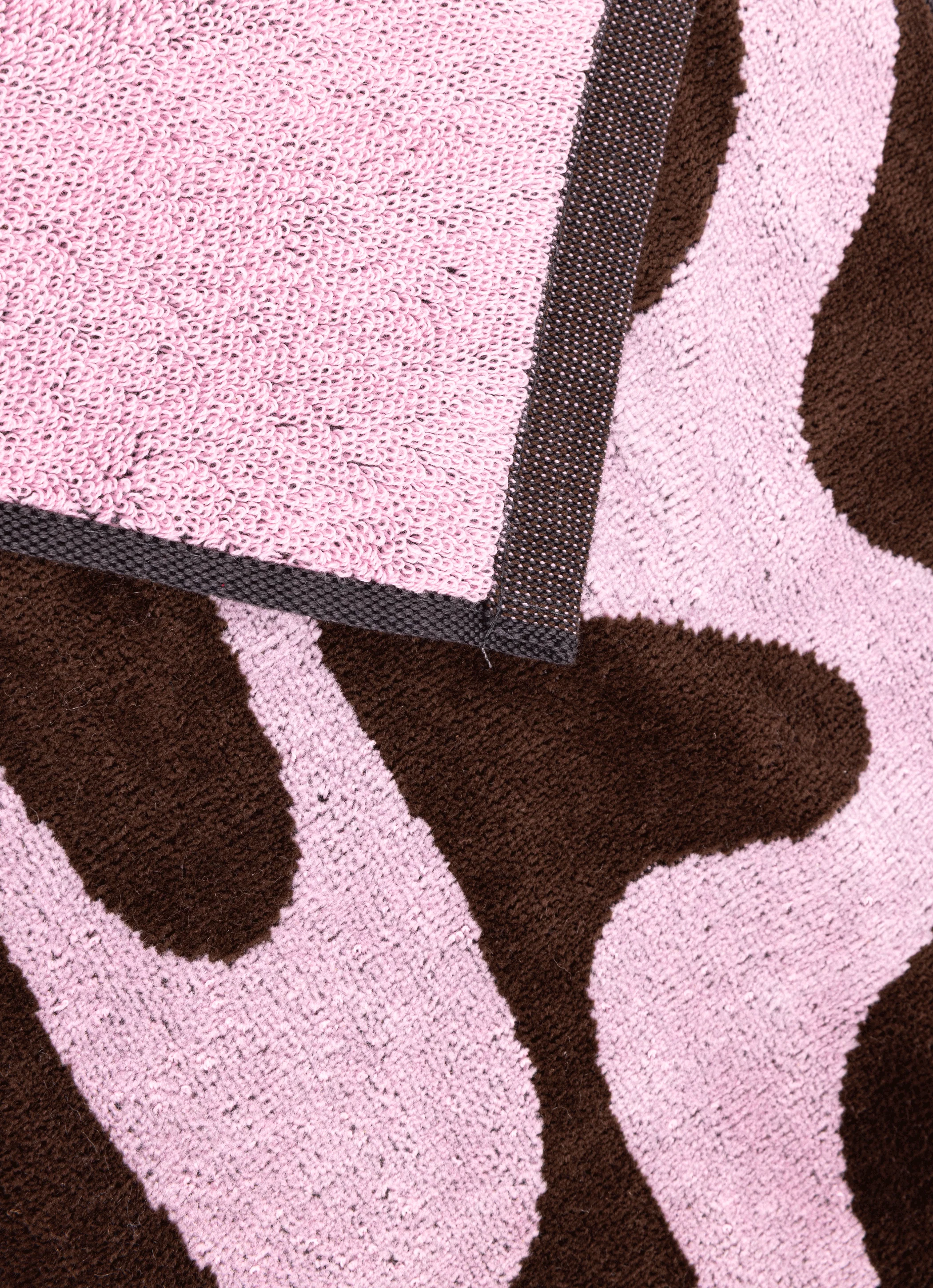 Ripple Golf Towel - Image 4