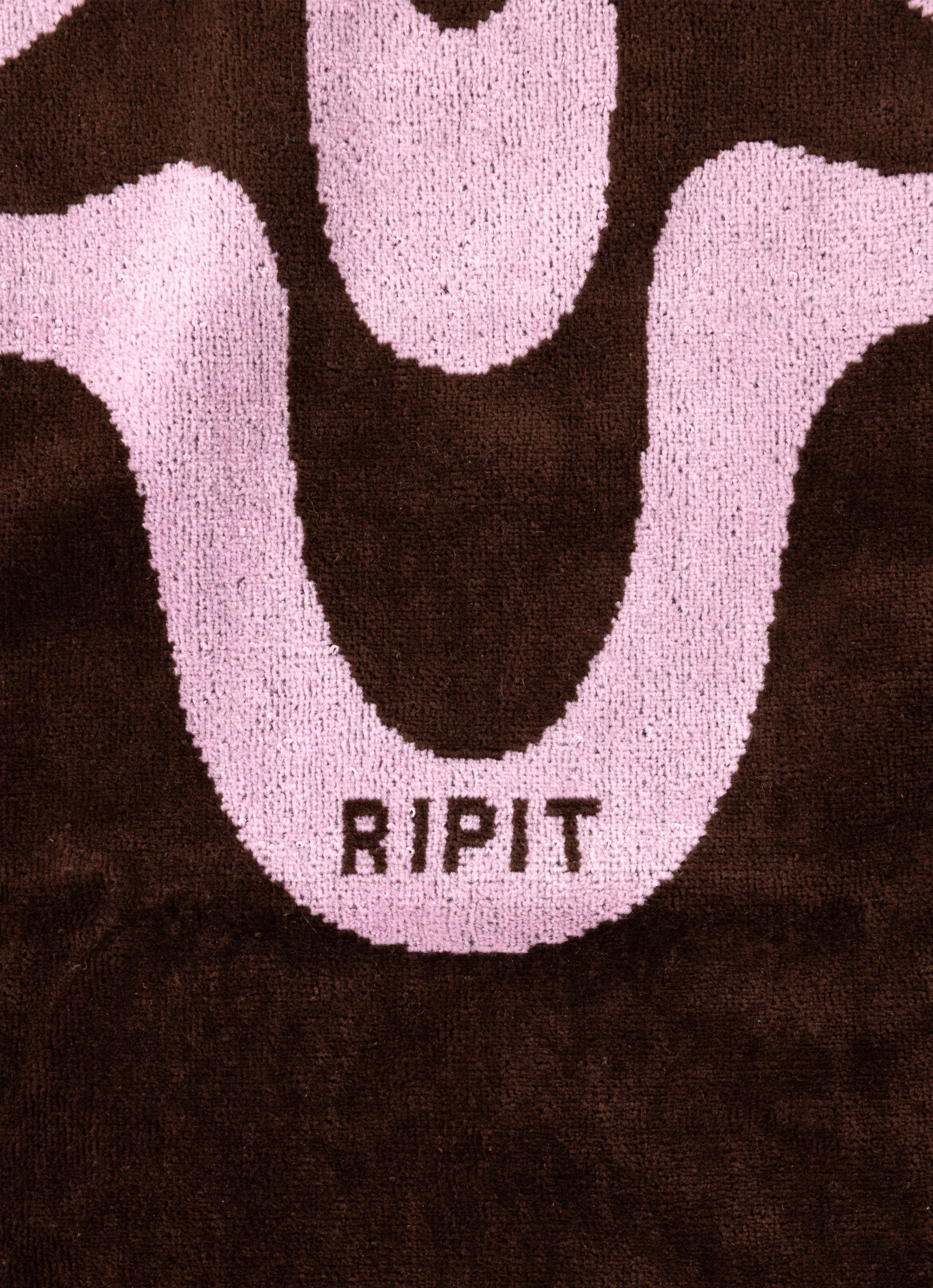 Ripple Golf Towel - Image 6